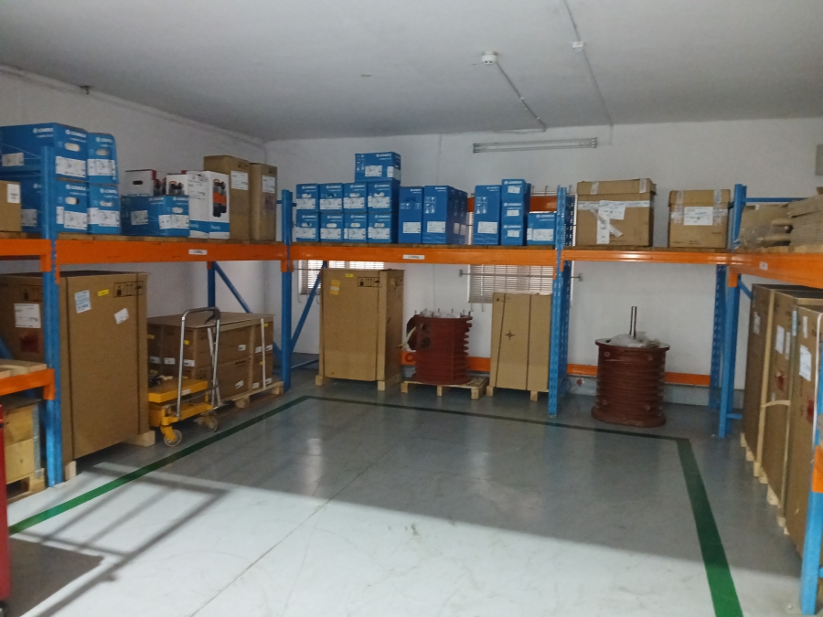 To Let commercial Property for Rent in Oos Einde North West